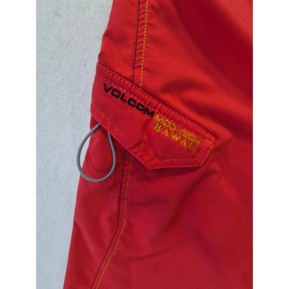 Volcom Mod-Tech Hawaii Board Shorts Red Surf Swim Trunks Men's 38